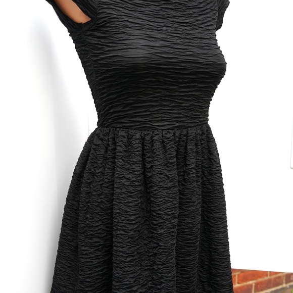 Kimchi Blue by Urban Outfitters All Black - Size: Small - Picture 6 of 8